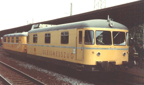 Gleismesszug im Bahnhof Forchheim am 27.06.1984
