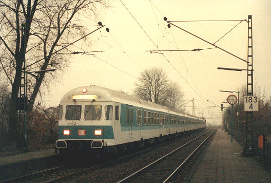 CityBahn-Zug am 03.02.1989 im Bahnhof Neu Wulmstorf